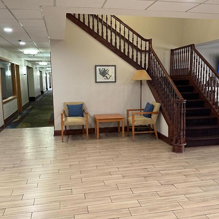 Baymont By Wyndham Mishawaka South Bend Area Hotel Bagian luar foto