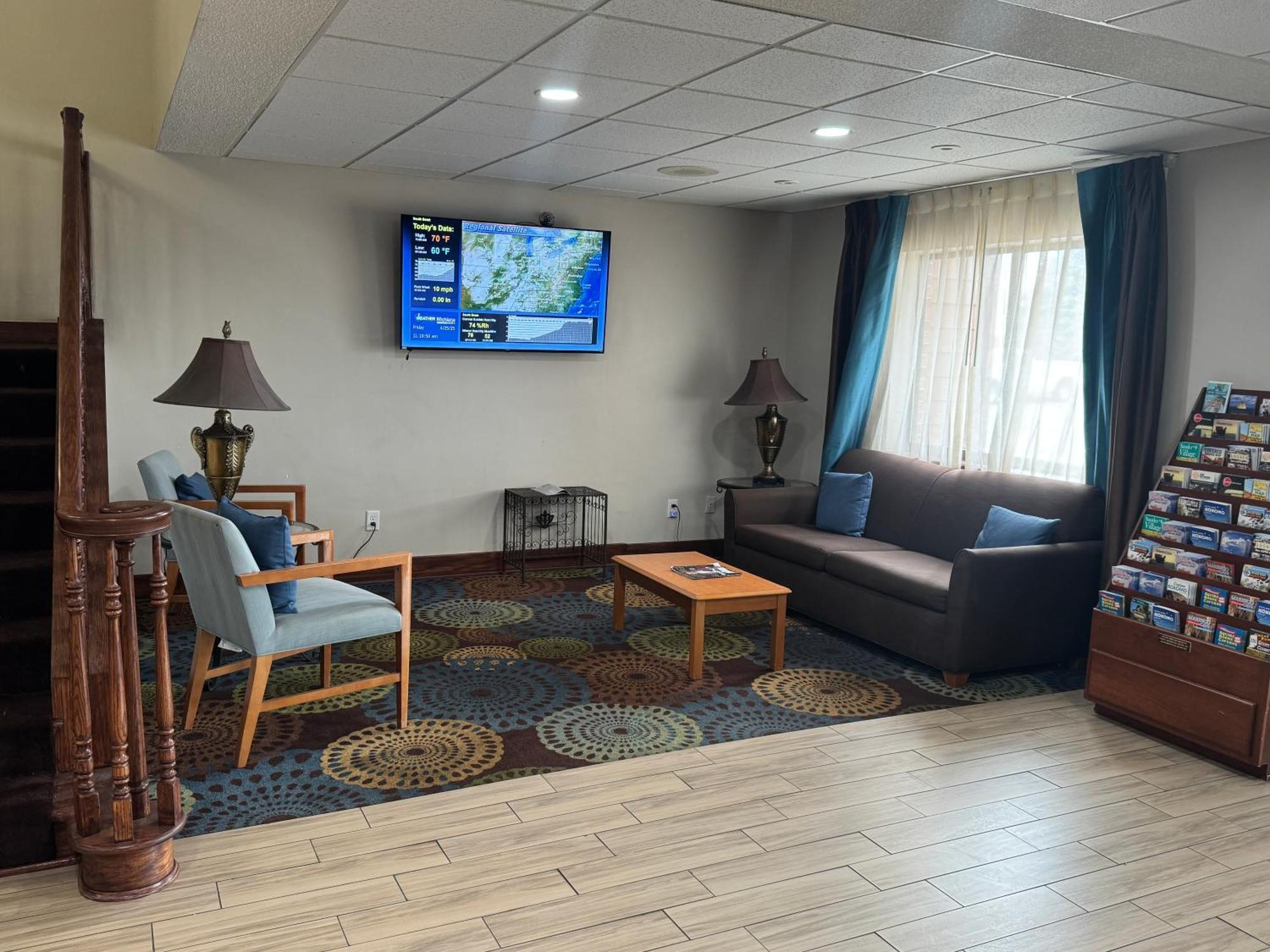 Baymont By Wyndham Mishawaka South Bend Area Hotel Bagian luar foto